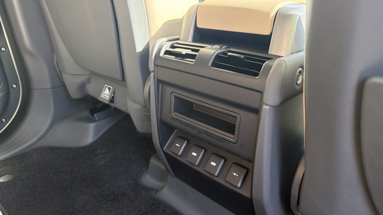 Land Rover Defender 2.0 D240 First Edition 110 5dr Auto Diesel Estate